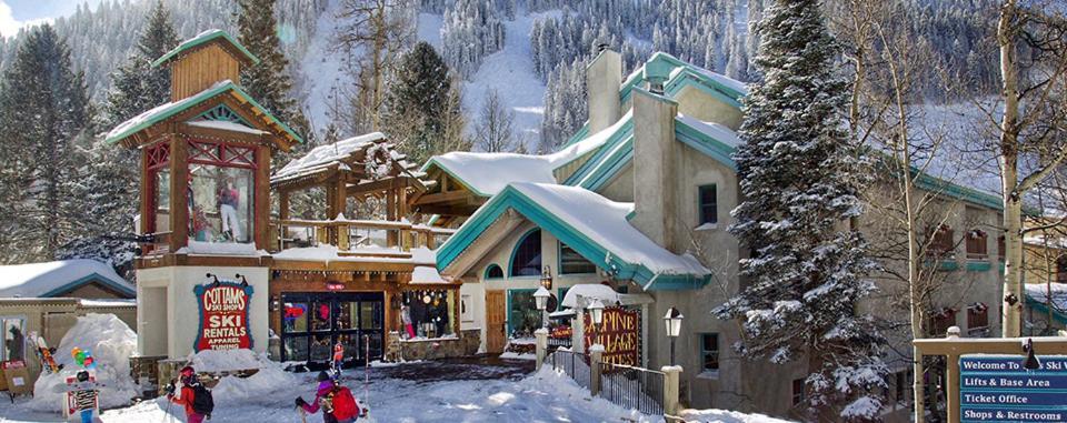 Alpine Village Suites Taos Ski Valley Exterior foto